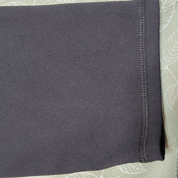 Reebok Capris Leggings - Picture 6 of 10